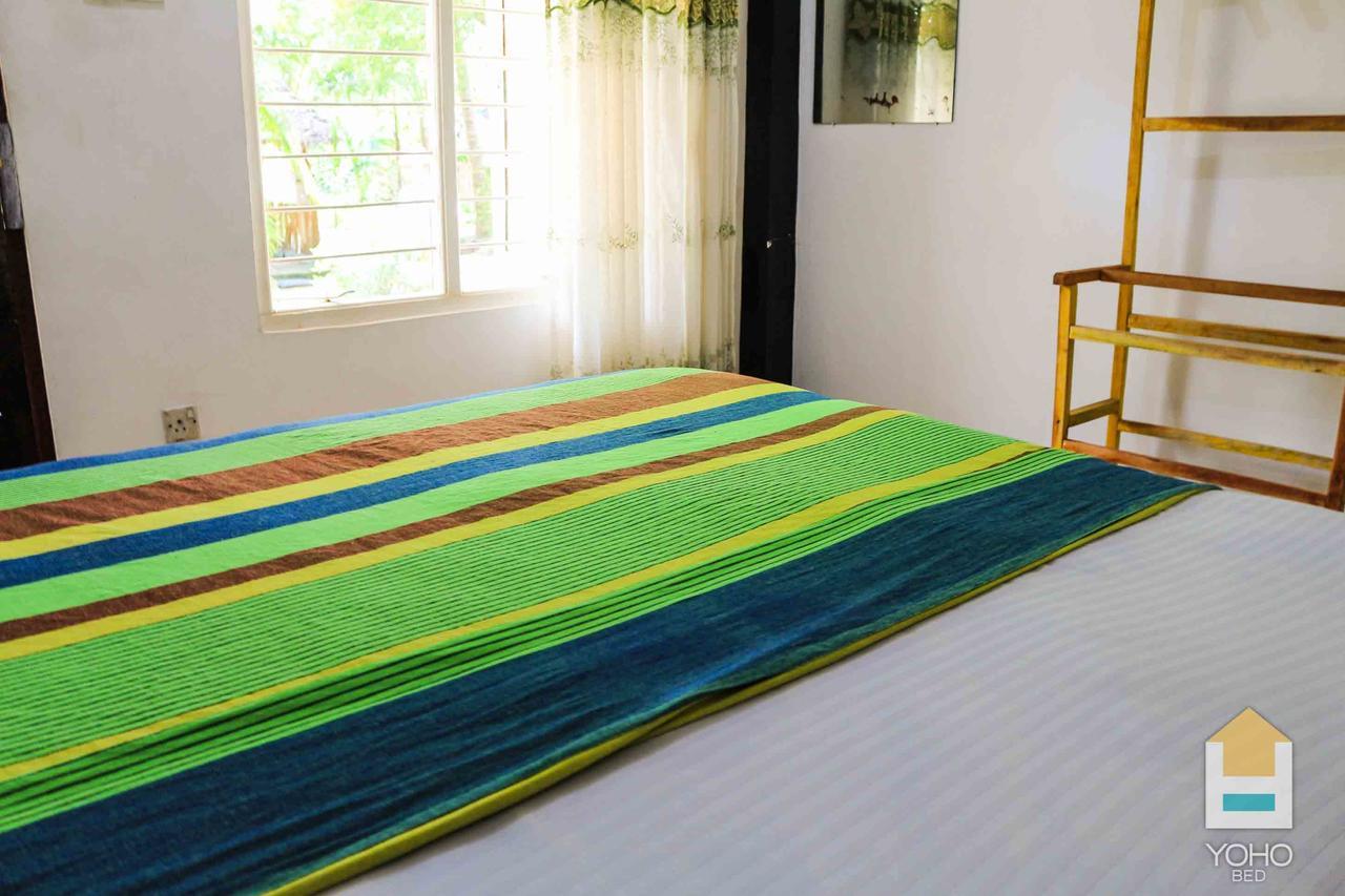 Coconut Park Bed & Breakfast Anuradhapura Ngoại thất bức ảnh
