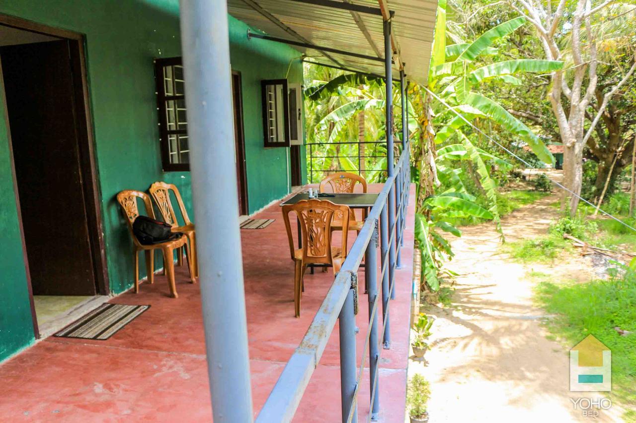 Coconut Park Bed & Breakfast Anuradhapura Ngoại thất bức ảnh