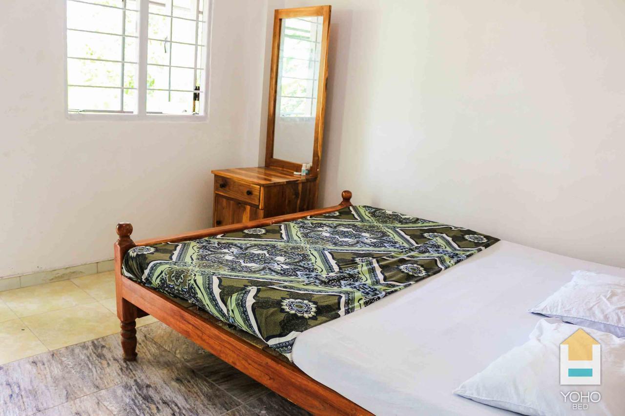 Coconut Park Bed & Breakfast Anuradhapura Ngoại thất bức ảnh